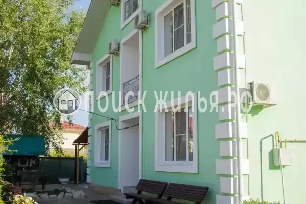 «На Хоккейной 18», Сириус