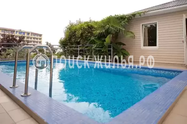 «Морской бриз», Лоо