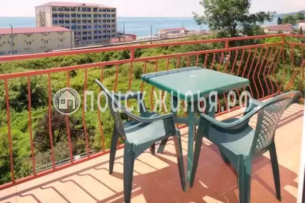 «Морской бриз», Лоо