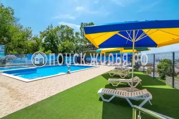 Пансионат «Hotel Viamond», Лоо