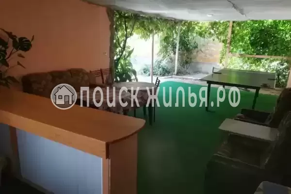 Частный сектор «Двухкомнатный дом», Судак