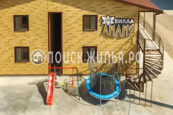 «Вилла Лилия», Голубицкая