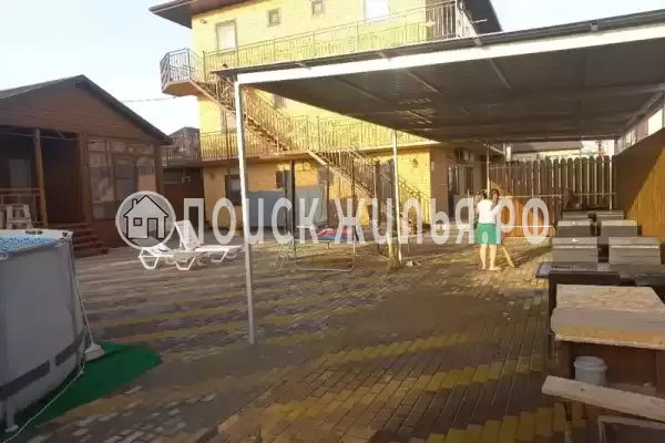 «Лариса», Голубицкая