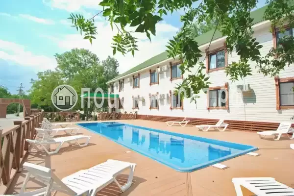 «Поляна», Краснодарский край, Дивноморское, Короленко, д.1/1