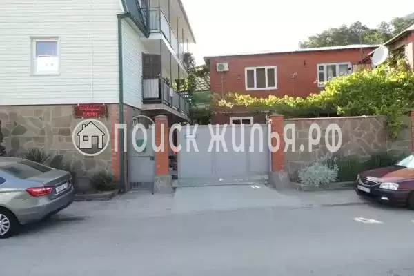 «Южный двор», Ольгинка