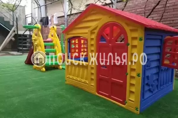 «Южный двор», Ольгинка