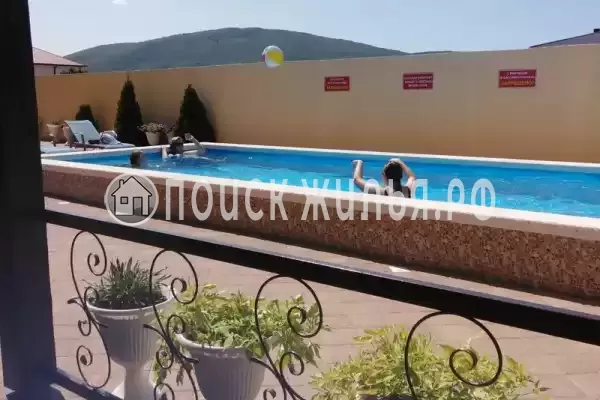 «Светлый», Кабардинка