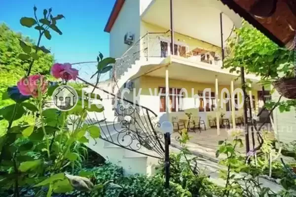 «Терраса», Краснодарский край, Кабардинка, Революционная, д.46 «Терраса», Краснодарский край, Кабардинка, Революционная, д.46