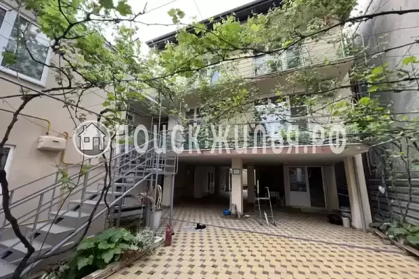 «На Кирова»