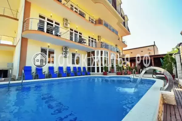 Гостиница "Ниагара", Кабардинка, ул. Партизанская, д. 41А