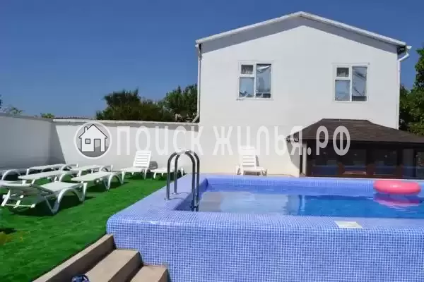 «Рубин», Республика Крым, Николаевка, Советская, д.8