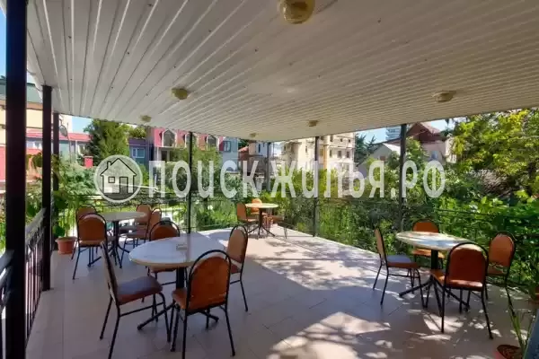 «Дельфин», Алушта