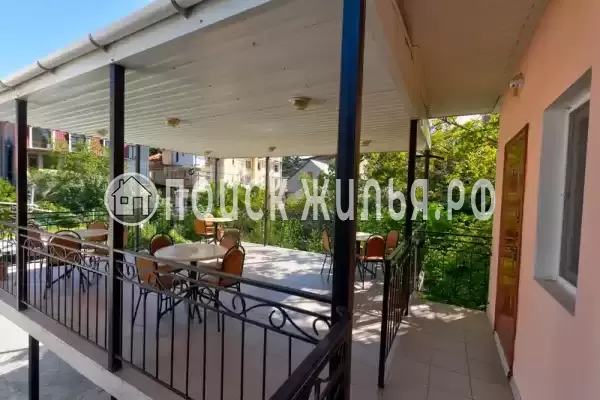 «Дельфин», Алушта