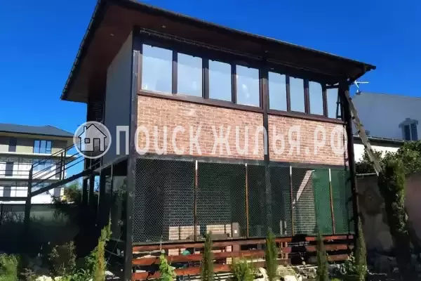 «Ларимар», Береговое