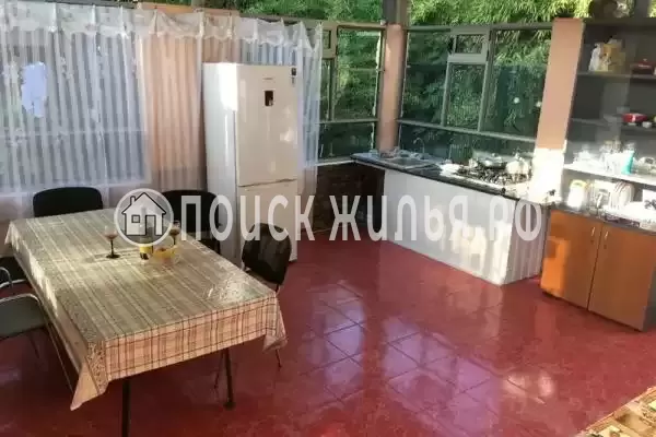 «Виктория», Лоо