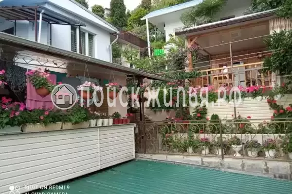 Гостевой дом «Арина», Республика Абхазия, Гагра, Ленина (генерала Дбар), д.149