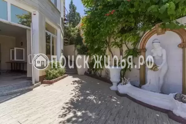 «7-я Миля», Сукко