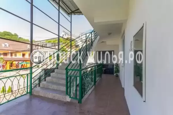 Гостевой дом «Гаро», Лоо