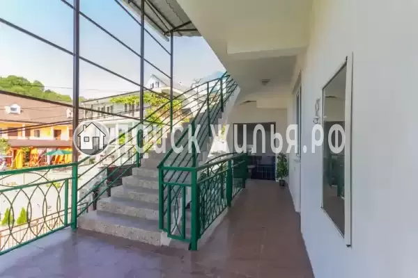 Гостевой дом «Гаро», Лоо