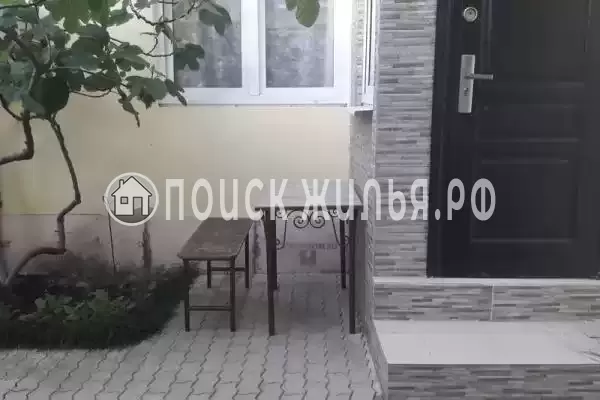 Частный сектор «Двухкомнатные номера-квартиры в частном коттедже», Краснодарский край, Сочи, Адлер, Свердлова, д.32