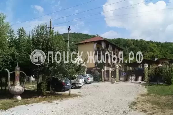 «В долине», Береговое