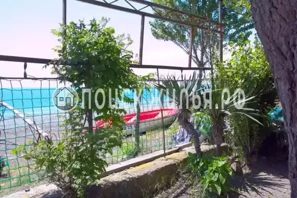 Гостевой дом «У Юрия», Республика Абхазия, Цандрипш, Октябрьская, д.187 Гостевой дом «У Юрия», Республика Абхазия, Цандрипш, Октябрьская, д.187