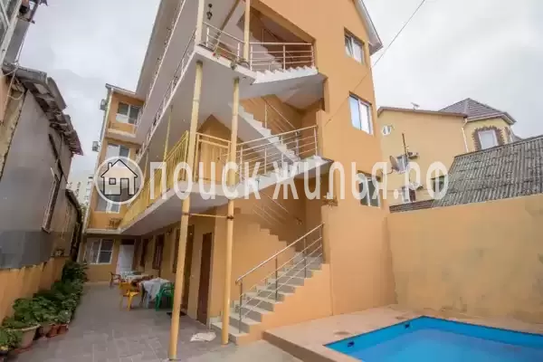 «Михаил», Адлер