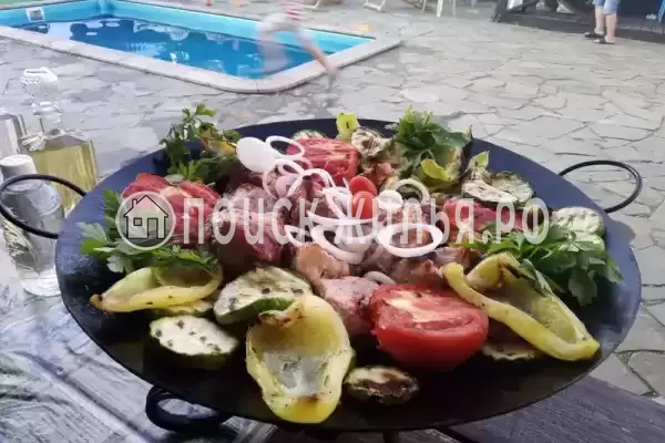 Частный сектор «Семейный клуб Замок», Кучугуры