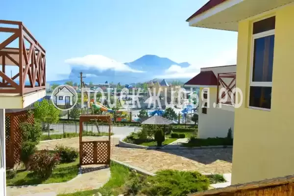 «Волна», Республика Крым, Коктебель, Ленина, д.142Г