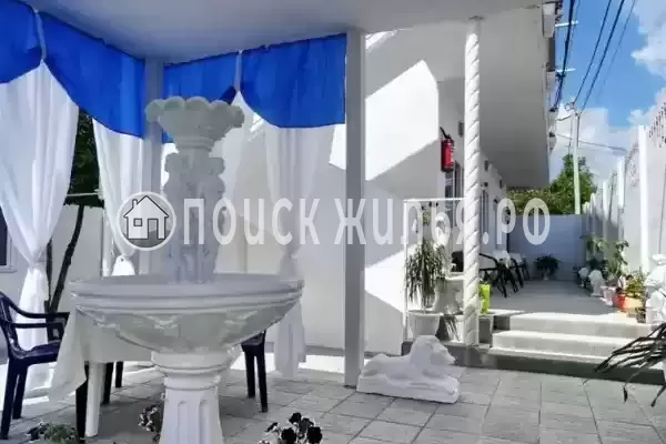 Гостевой дом «Росинка», Алушта