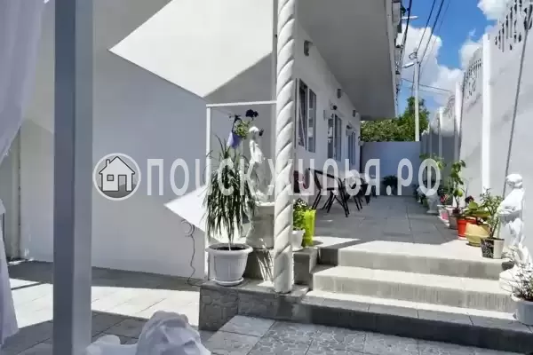 Гостевой дом «Росинка», Алушта