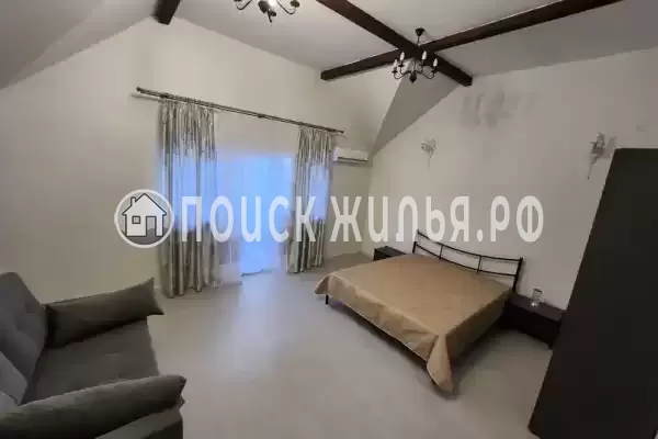 «У пляжа», Феодосия