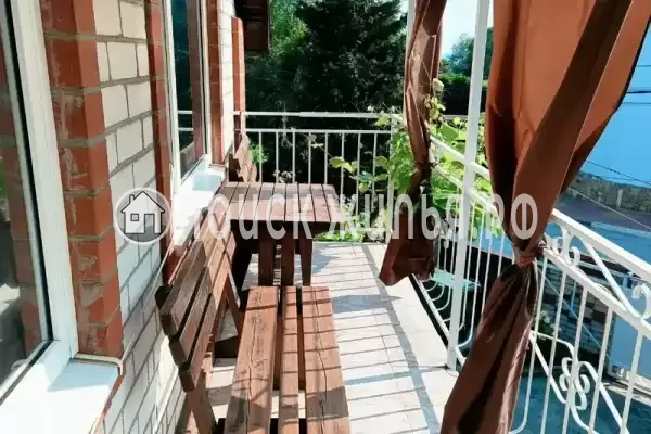 Гостевой дом «На Красных Партизан», Архипо-Осиповка