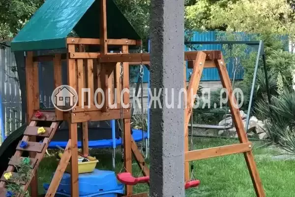 «Green House», Пляхо