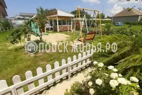 «Азовские вечера», Краснодарский край, Голубицкая, Советская, д.2