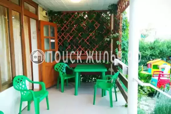 «Тихий дворик в бетте», Бетта «Тихий дворик в бетте», Бетта