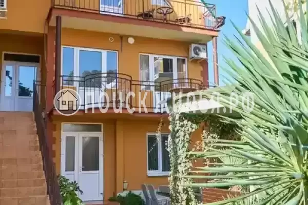 Гостевой дом «С дельфинами», Адлер