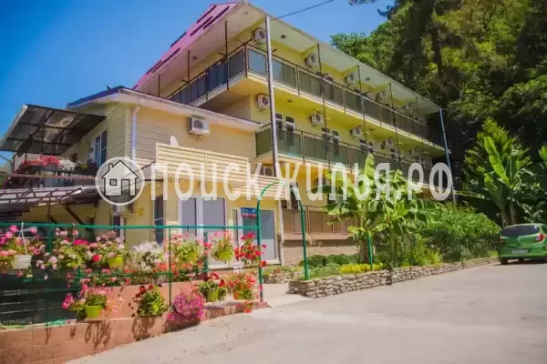 Частный сектор «Усадьба Вараздат», Краснодарский край, Сочи, Солоники, Солоники, д.69Б