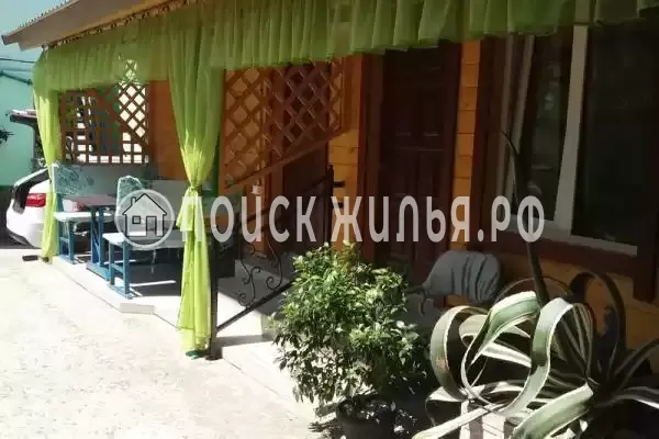 «На Фруктовой», Вардане