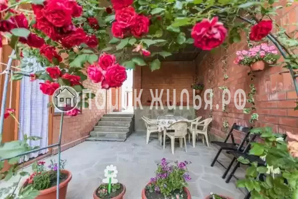 «У Валентины», Кабардинка