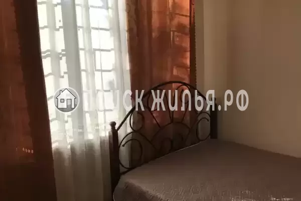 Квартира «Двухкомнатная квартира с лоджией и балконом», Гагра