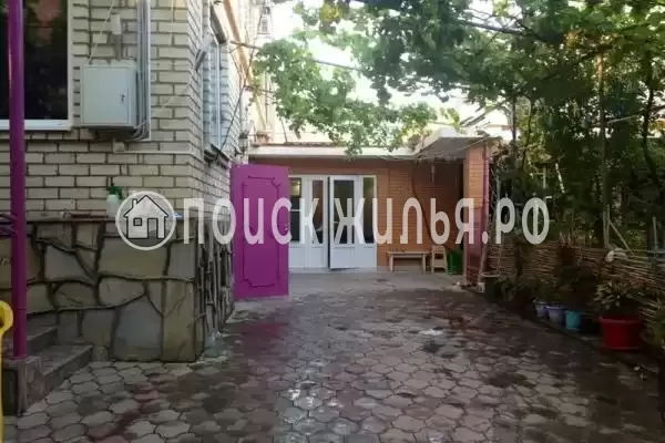 «На Октябрьской», Геленджик