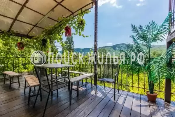 «Персиковый сад», Береговое