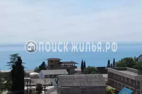 «Анна», Лоо