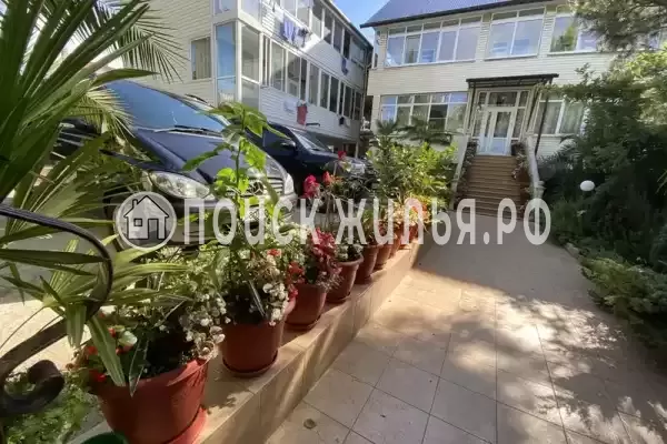 «Зеленый дворик», Адлер