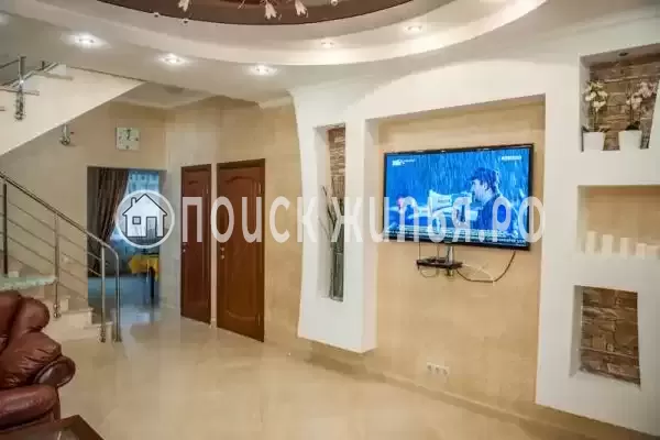 «Атон», Головинка