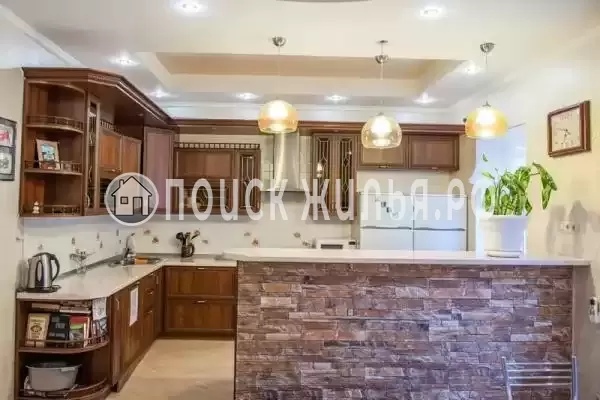 «Атон», Головинка