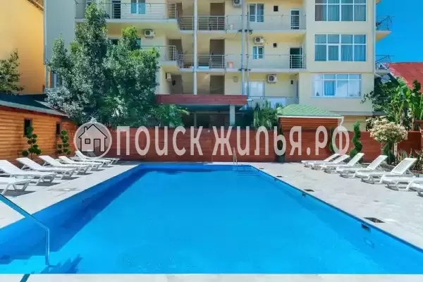 «Малахит», Адлер