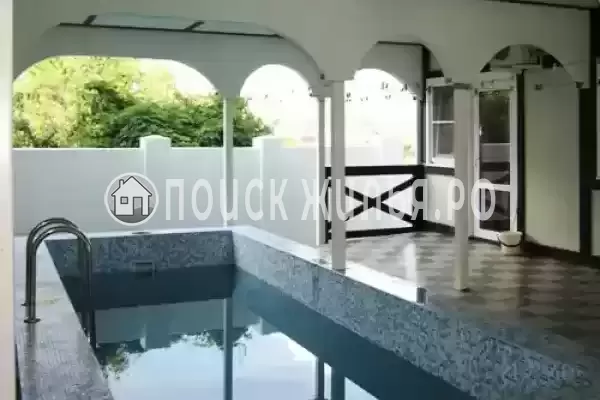 Частный сектор «Зеленый дом с бассейном», Архипо-Осиповка Частный сектор «Зеленый дом с бассейном», Архипо-Осиповка