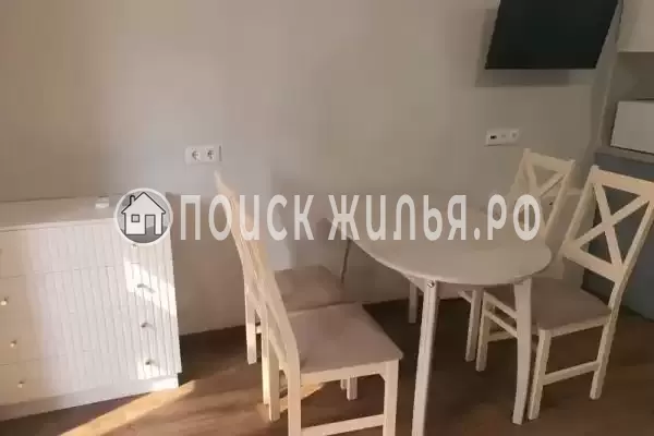 Частный сектор «Таунхаус Тюльпановка», Головинка